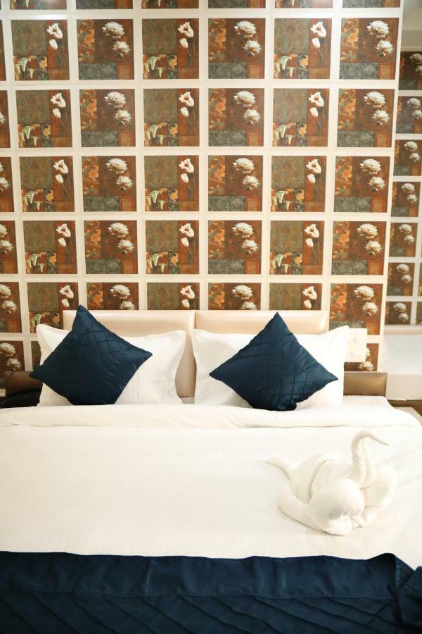 Hotel New Seasons Kālka Eksteriør billede